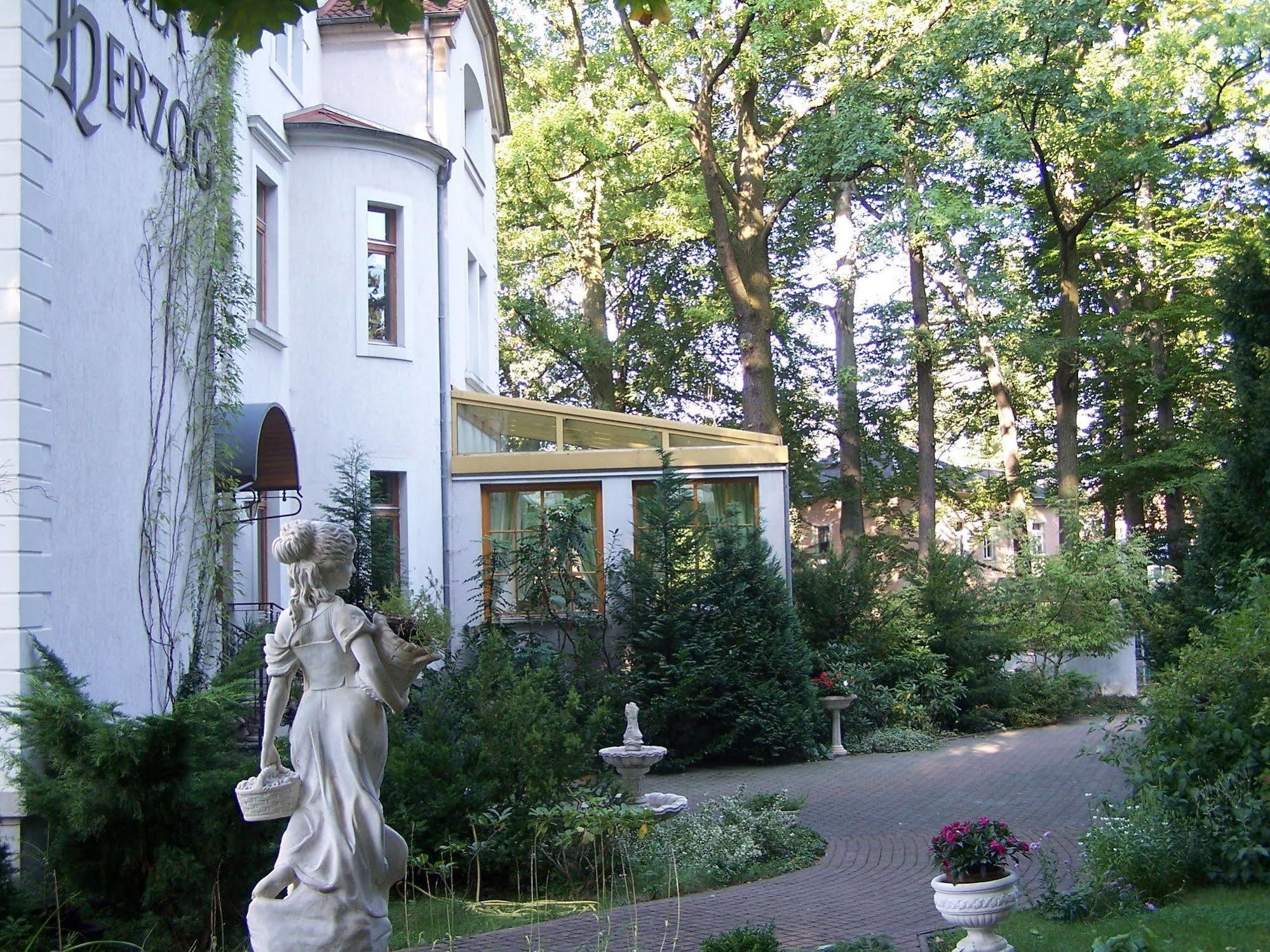 Hotel Villa Herzog Dresde Extérieur photo